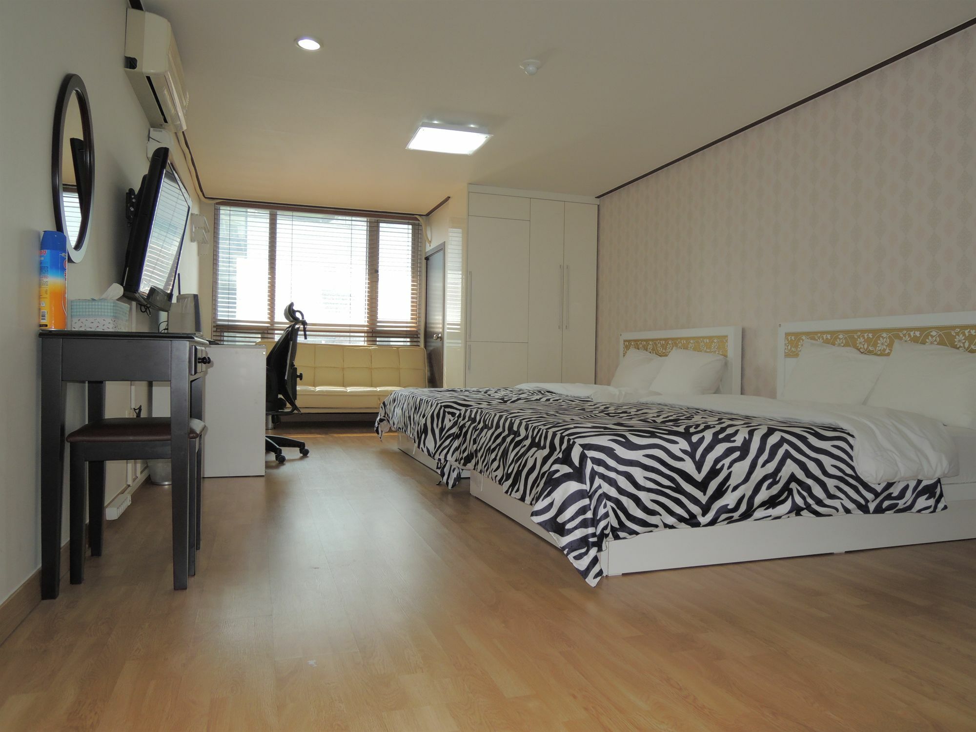 Daelim Apartment